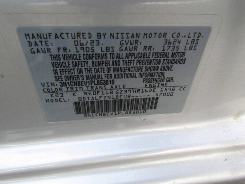 2023 Nissan Versa SV