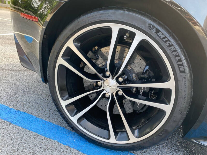 2009 Aston Martin DBS