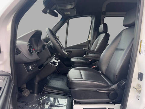 2021 Mercedes-Benz Sprinter 2500