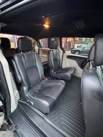 2017 Dodge Grand Caravan SXT