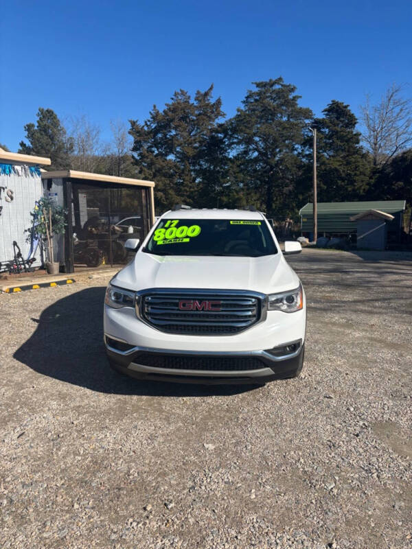 2017 GMC Acadia SLE-2