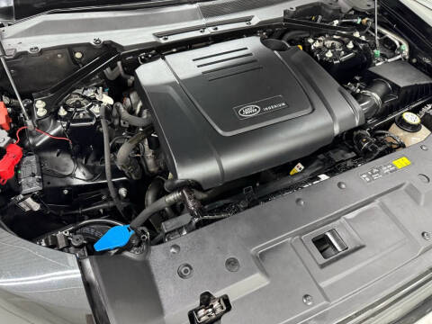 2022 Land Rover Defender 110 S