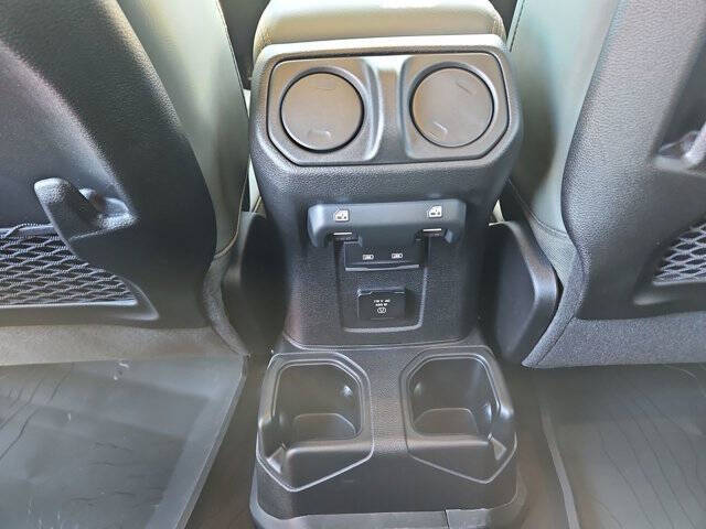 2026 Jeep Gladiator Mojave X