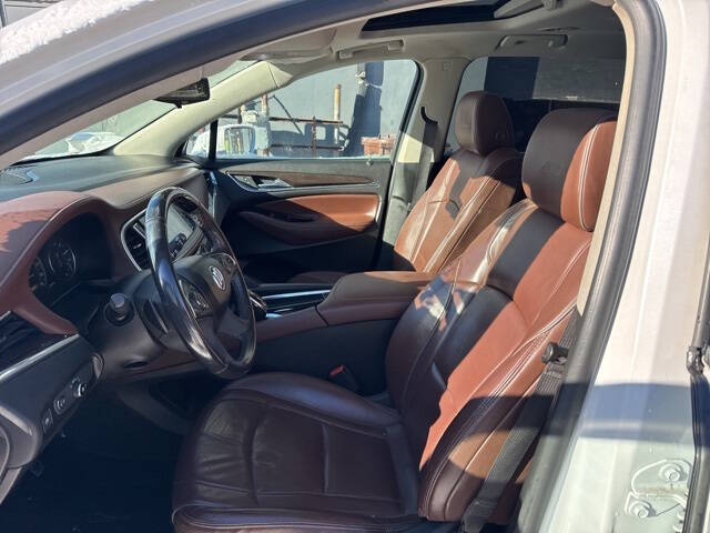 2018 Buick Enclave Avenir