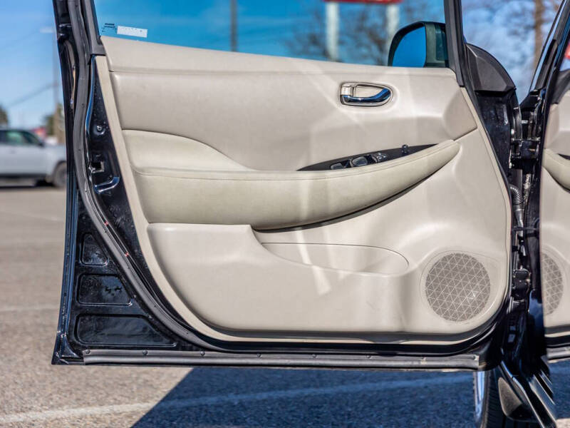2013 Nissan LEAF