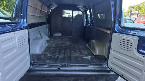 2008 Ford E-Series E-150