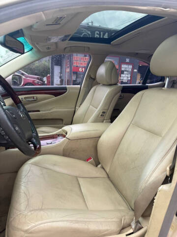 2007 Lexus LS 460