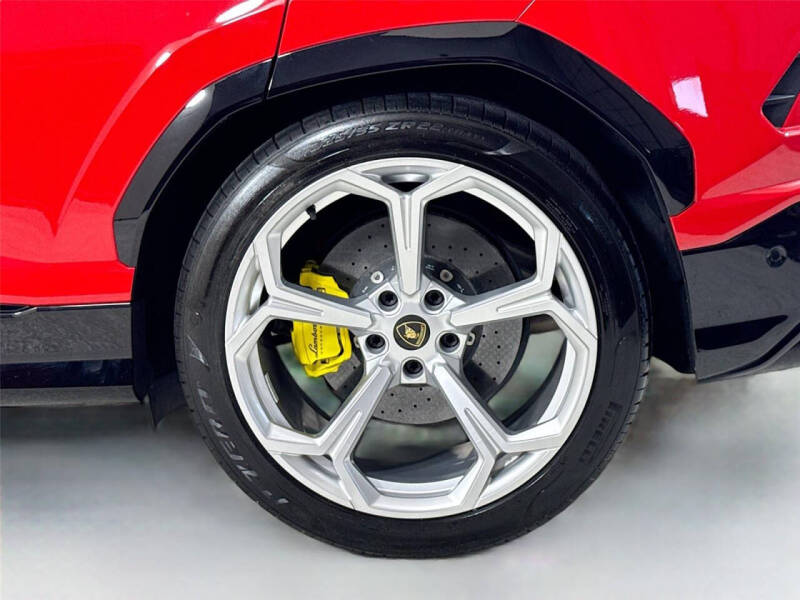 2020 Lamborghini Urus