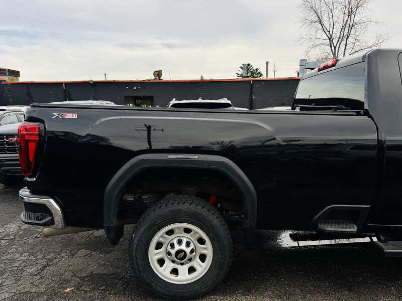 2024 GMC Sierra 2500HD Pro