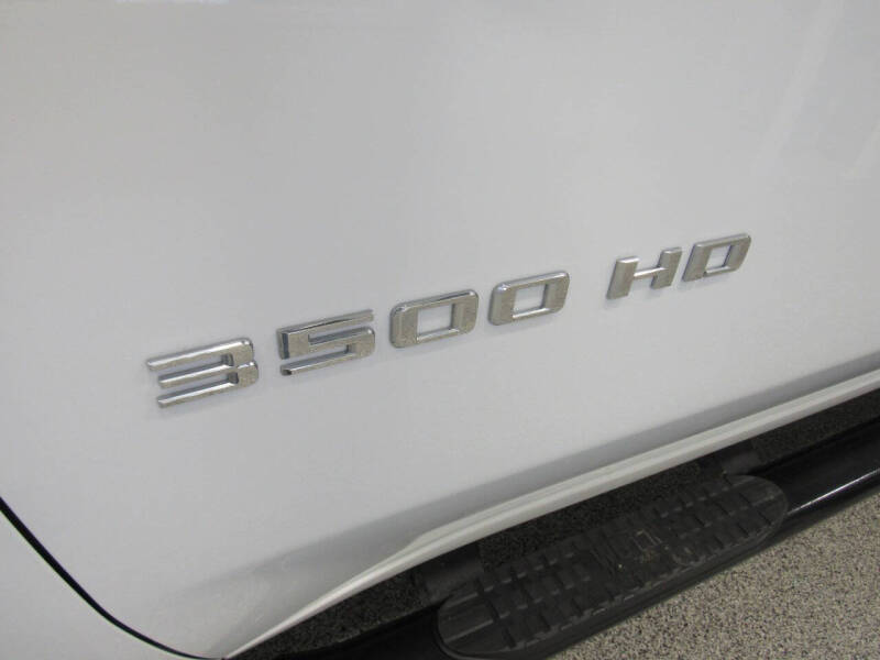 2022 Chevrolet Silverado 3500HD Work Truck