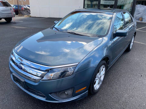 2012 Ford Fusion for sale at MAGIC AUTO SALES in Little Ferry NJ