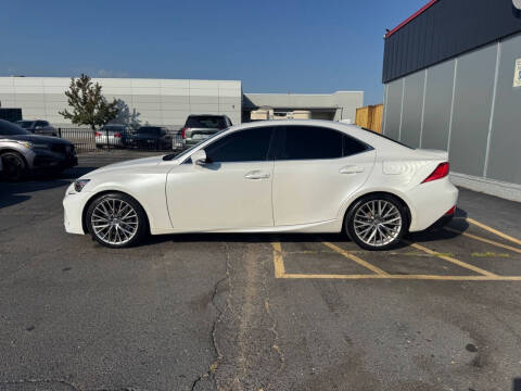 2018 Lexus IS 300