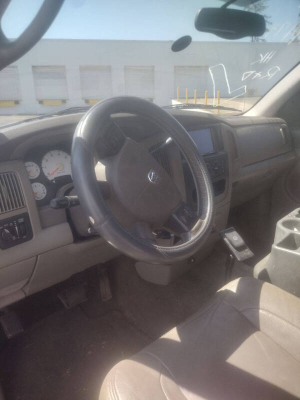 2005 Dodge Ram