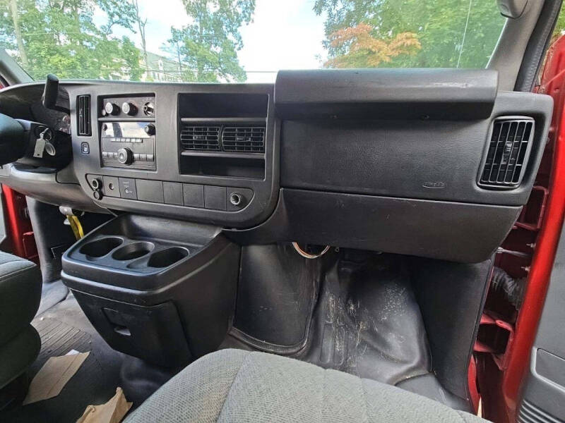 2011 GMC Savana 3500