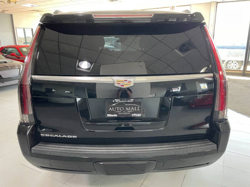 2020 Cadillac Escalade Luxury