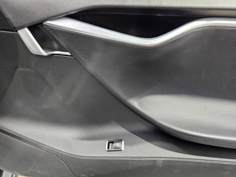 2014 Tesla Model S 85