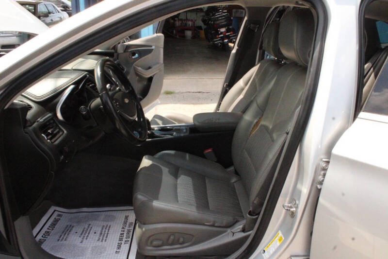 2017 Chevrolet Impala LT