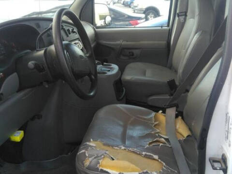 2002 Ford E-Series E-350 SD