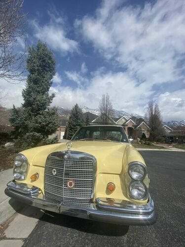 1968 Mercedes-Benz 280-Class