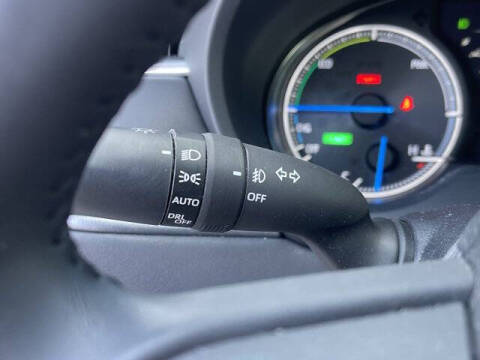 2023 Toyota Venza LE