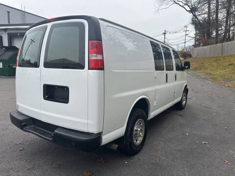 2017 Chevrolet Express 2500