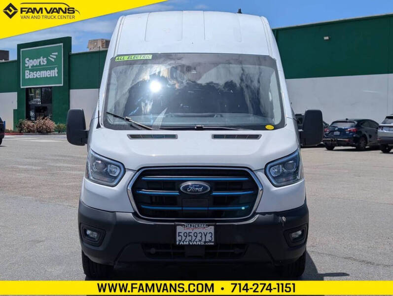2022 Ford E-Transit 350