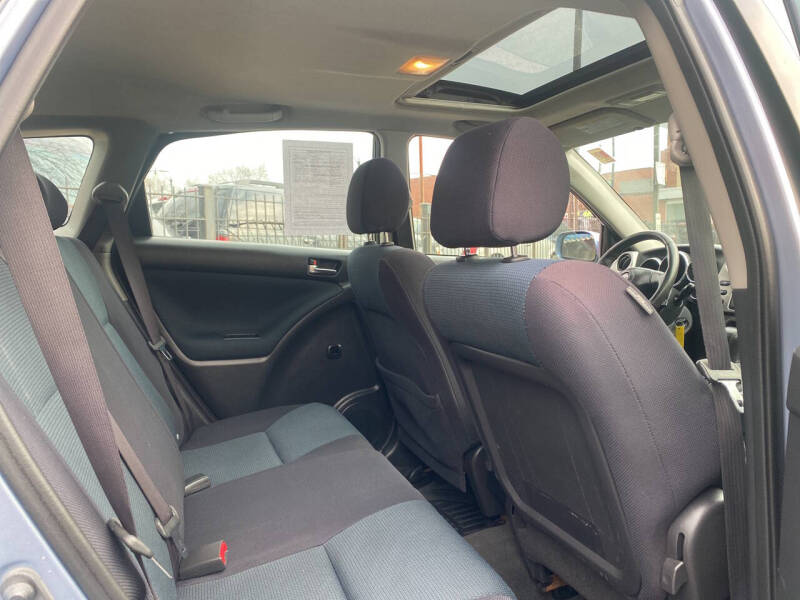 2005 Toyota Matrix XR