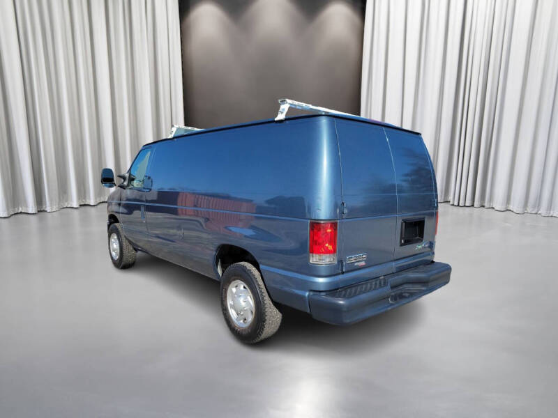 2014 Ford E-Series E-350 SD