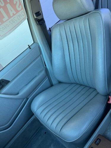 1986 Mercedes-Benz 300-Class