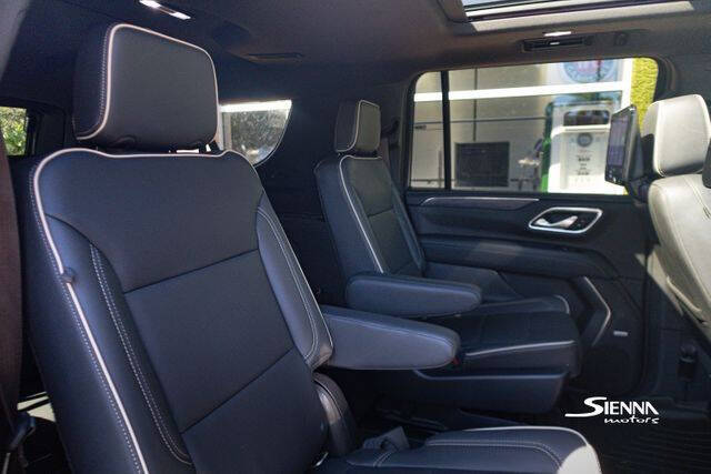 2021 GMC Yukon XL SLT