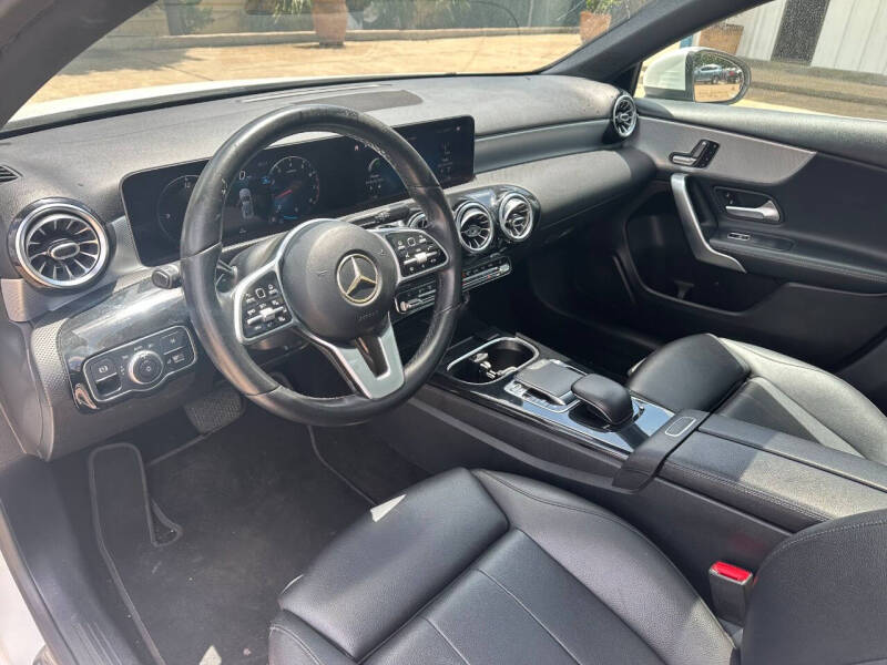 2019 Mercedes-Benz A-Class A 220