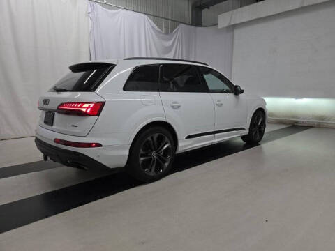 2025 Audi Q7 quattro Prestige 55 TFSI