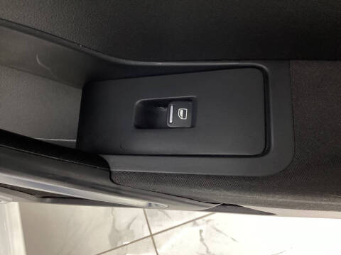 2016 Volkswagen Beetle R-Line SE