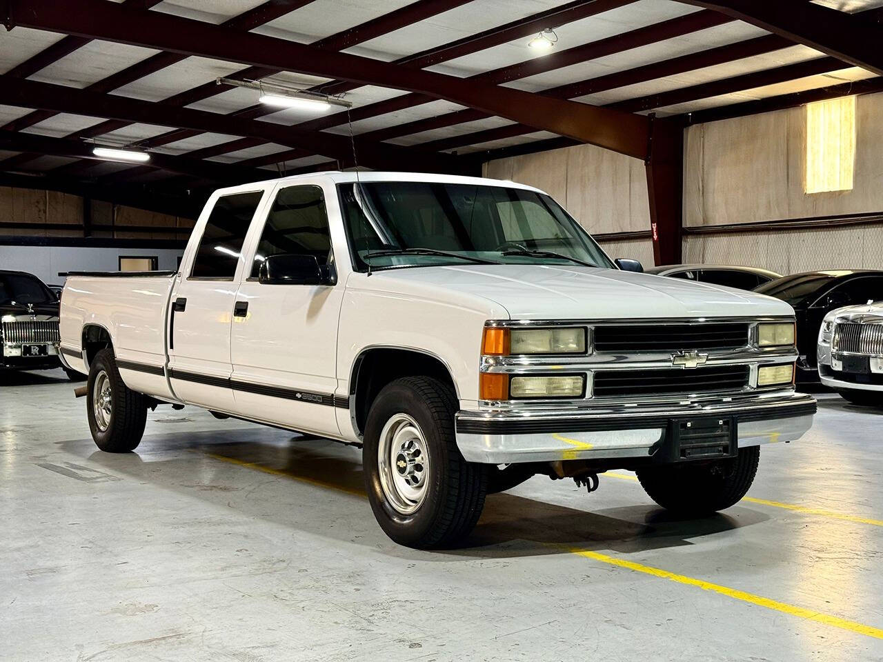 2000 Chevrolet C/K 3500 Series for sale at Carnival Car Company in Victoria, TX