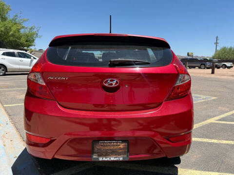 2013 Hyundai Accent SE
