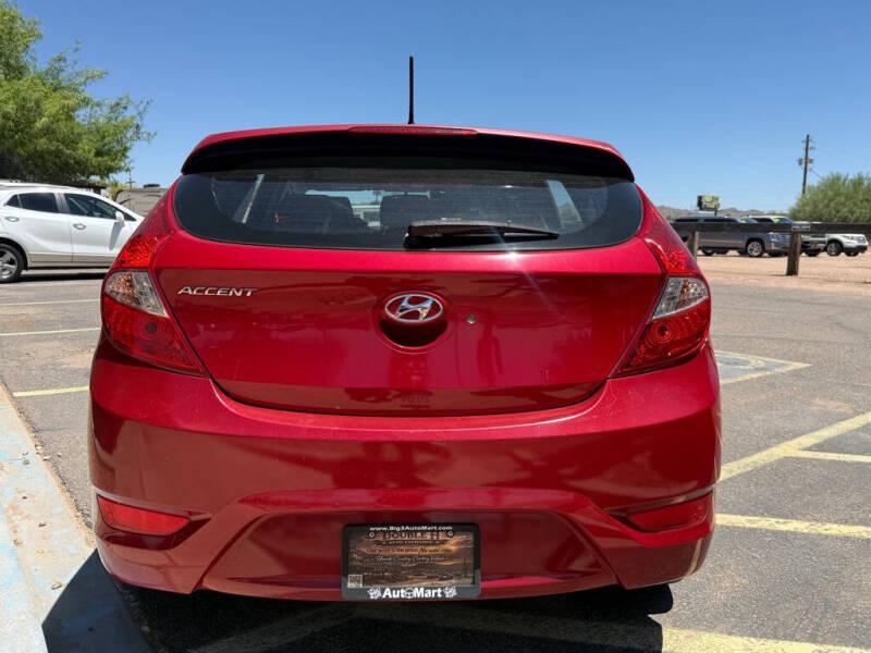 2013 Hyundai Accent SE