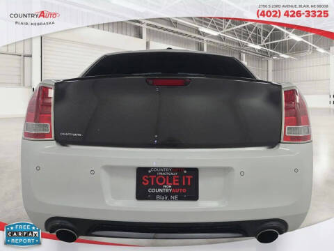 2012 Chrysler 300 SRT8