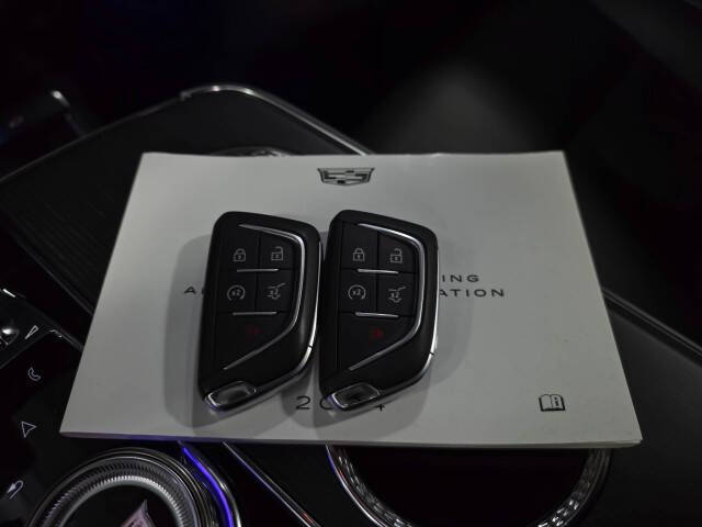 2024 Cadillac LYRIQ Sport 1