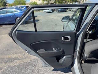 2023 Hyundai Venue SE