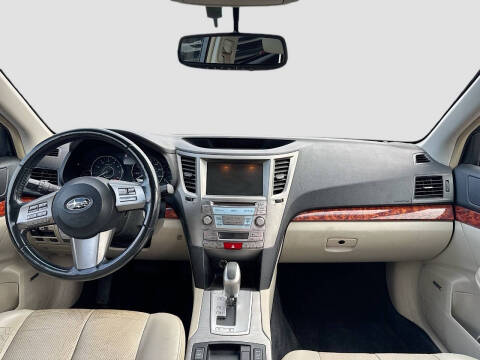 2011 Subaru Outback 2.5i Limited