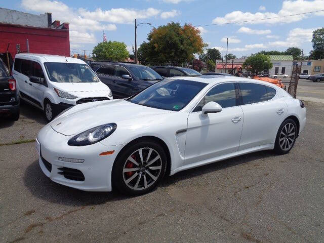 2015 Porsche Panamera 4S Executive