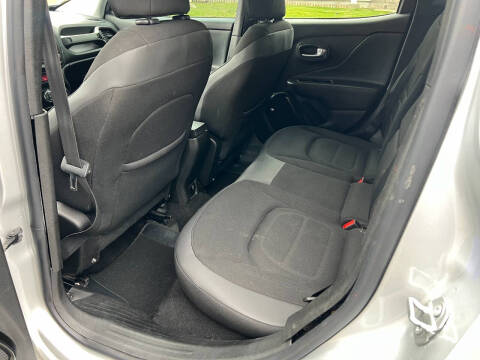 2017 Jeep Renegade Altitude