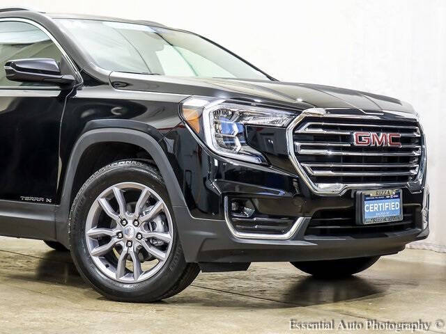 Used 2024 GMC Terrain SLT with VIN 3GKALVEG5RL137101 for sale in Tinley Park, IL