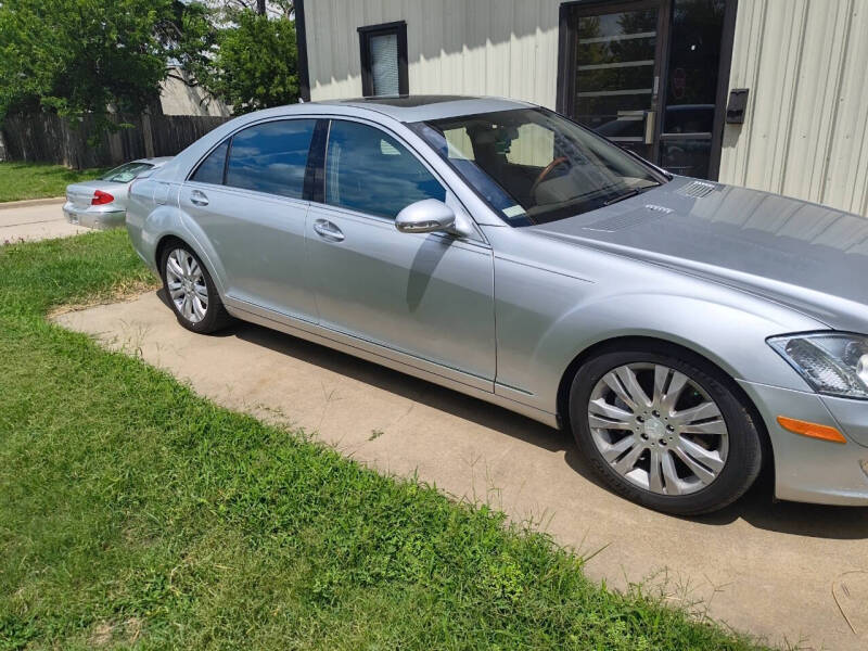 2009 Mercedes-Benz S-Class S 550 4MATIC