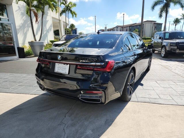 2022 BMW 7 Series 740i xDrive