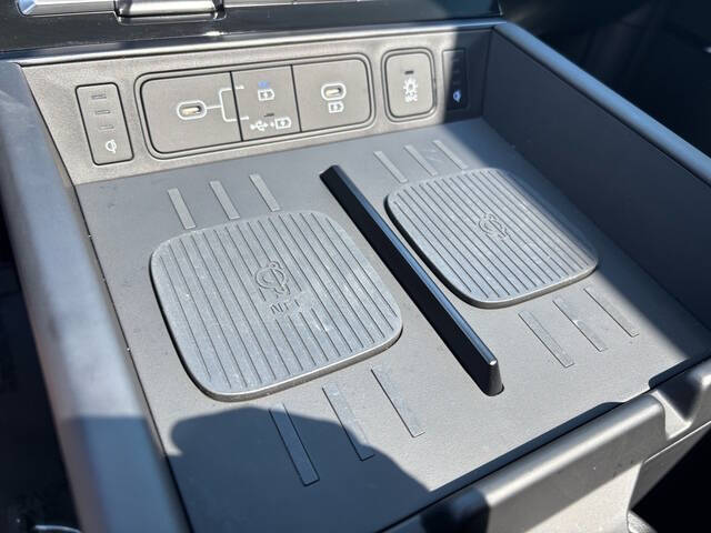 2024 Hyundai Santa Fe 29