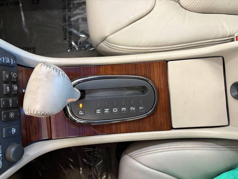 1999 Cadillac DeVille Concours