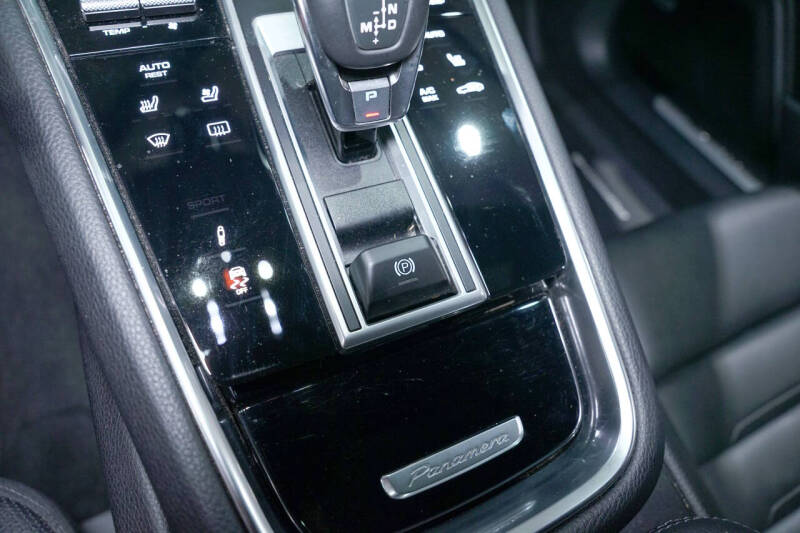 2018 Porsche Panamera 4S
