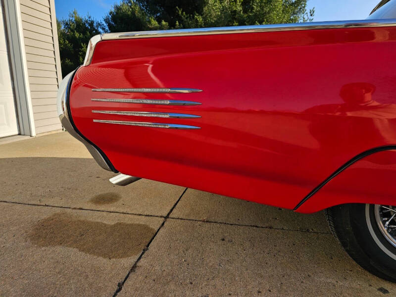 1961 Ford Thunderbird