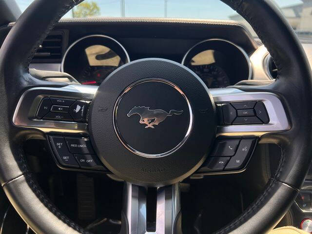 2022 Ford Mustang EcoBoost Premium